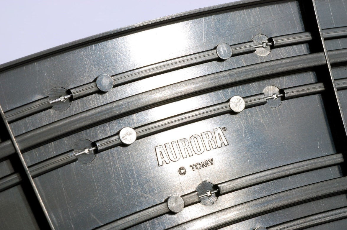 Track, Curve 18"x1/8 (2pcs)