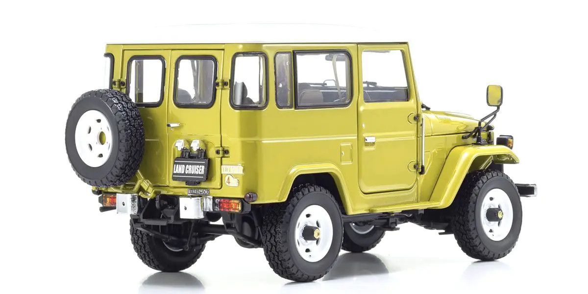 1/18 Toyota Land Cruiser 40 Van (Yellow)