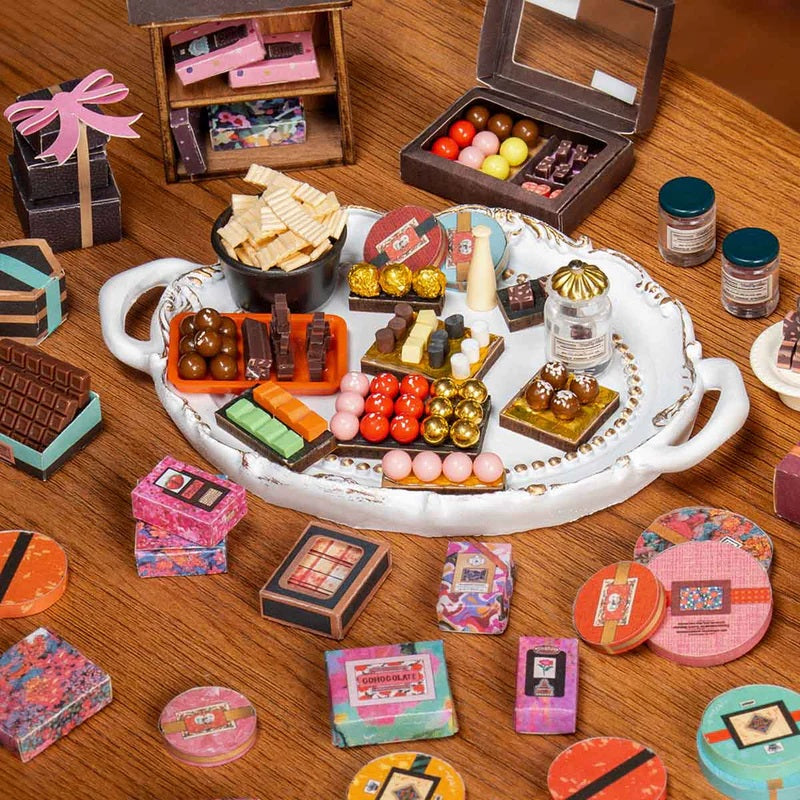 Henry's Chocolate, DIY Miniature House