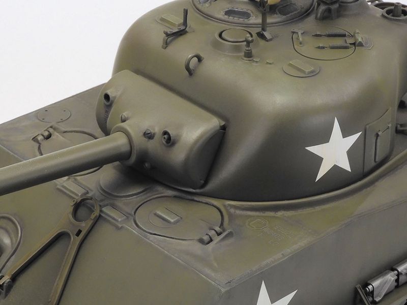 1/16 R/C M4 Sherman 105mm Howitzer (Mechanical Steering